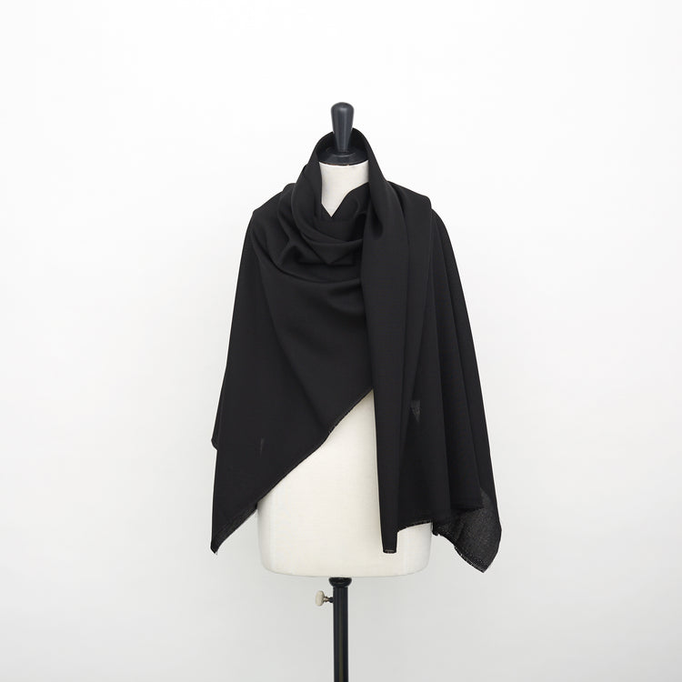 T22W03492 | Wool &amp; Mohair Suiting - view 2