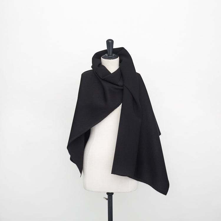 T22W03575 | Bonded Satin - view 2
