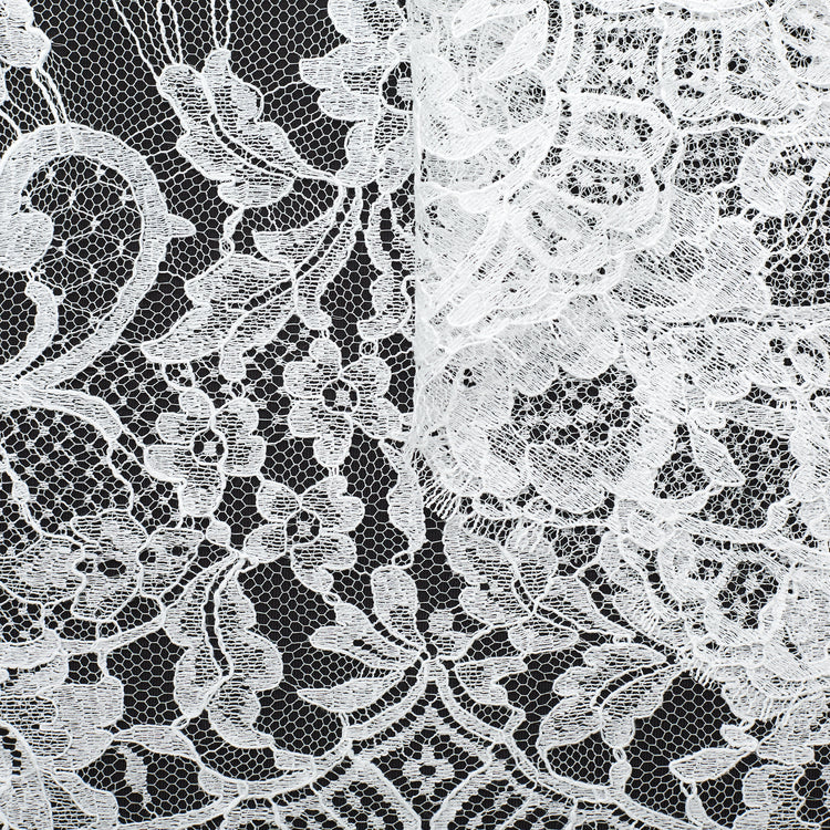 T22W03579 | Scalloped Floral Band Lace 37cm - view 1