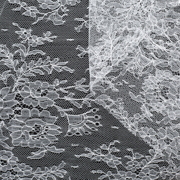 T22W03580 | Leafy Bouquet Lace