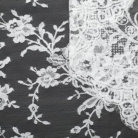 T22W03581 | Scalloped Floral Lace 115cm