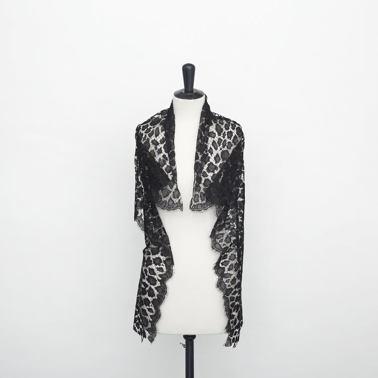T22W03591 | Scalloped Leopard Lace 88cm - view 2