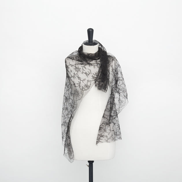 T22W03592 | Daffodils Lace