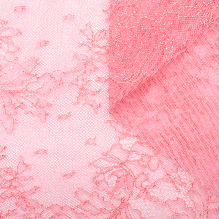 T22W03595 | Scalloped Chantilly Lace on Stiff Tulle - view 1