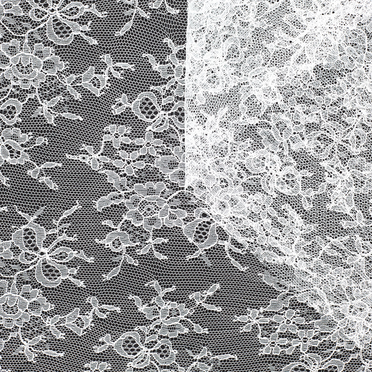 T22W03603 | Flower Bouquets Chantilly Lace 130cm - view 1