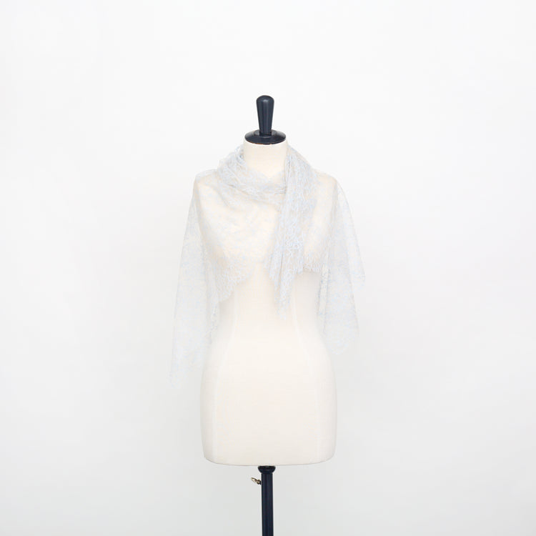 T22W03603 | Flower Bouquets Chantilly Lace 130cm - view 2