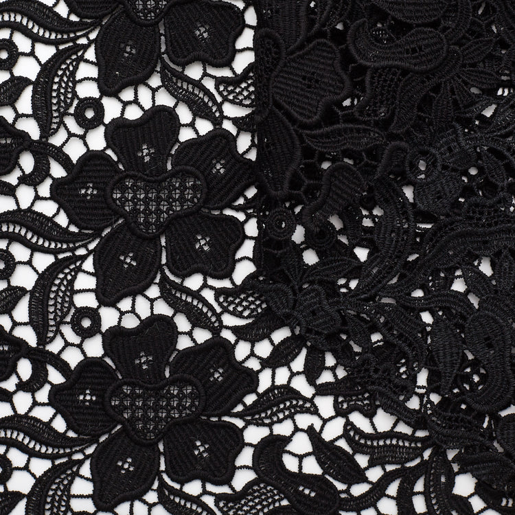 T22W03606 | Floral Guipure 120cm - view 1
