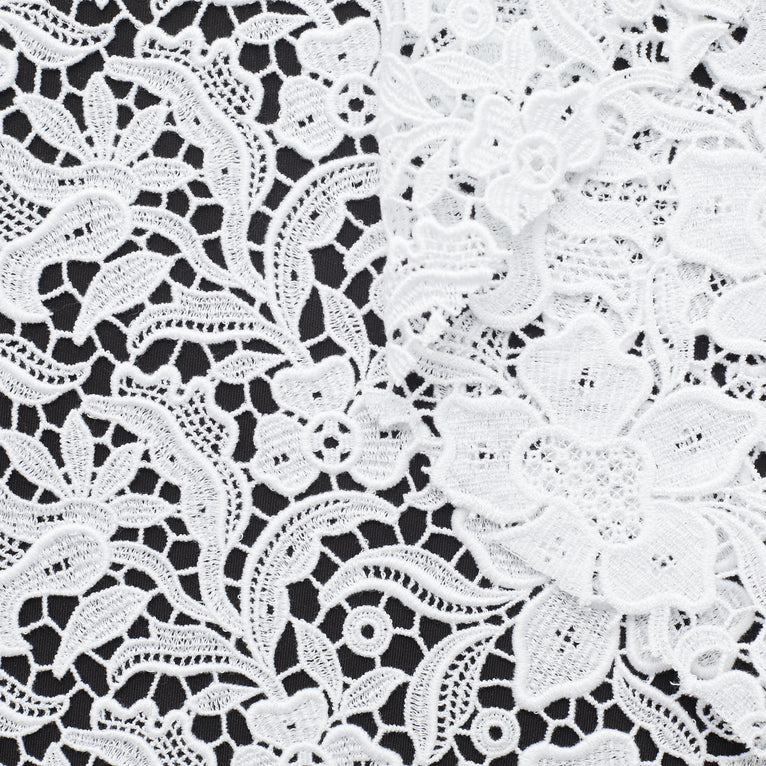 T22W03606 | Floral Guipure 120cm - view 1