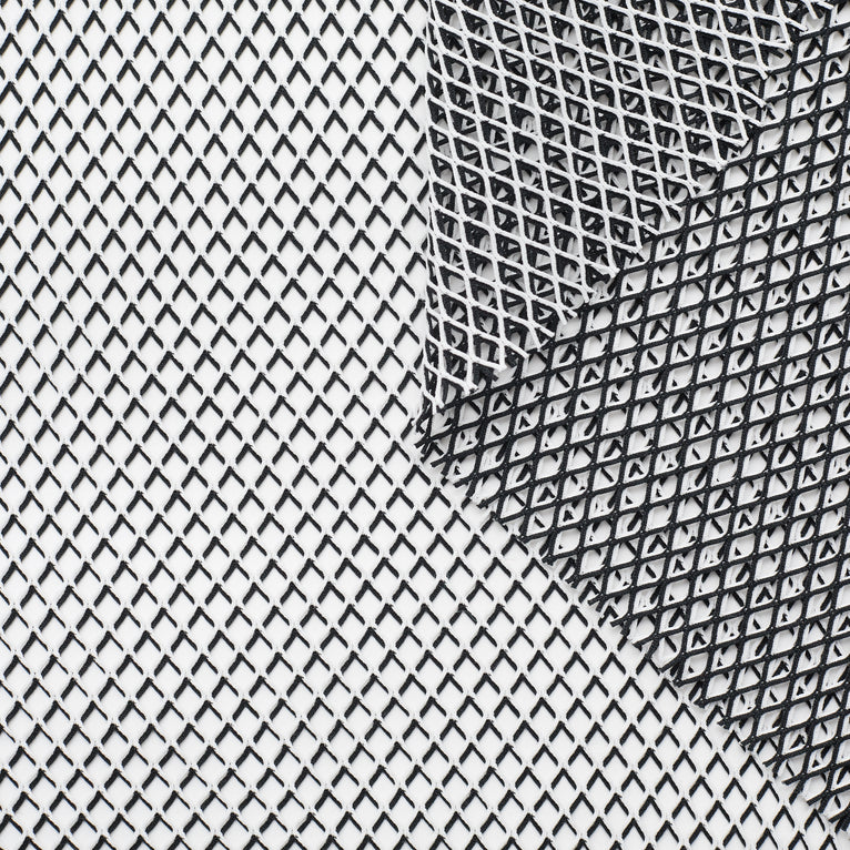 T22W03624 | 3D Bicolor Fishnet - view 3