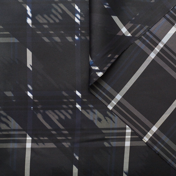 T22X03753 | WR Checked Parachute - view 1