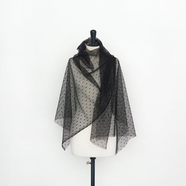 T22Z03880 | Dots  Fishnet
