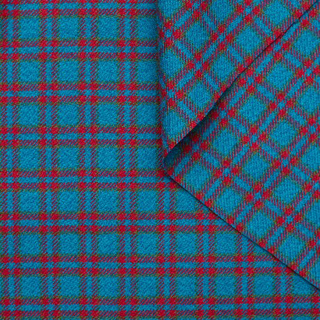 T22Z03914 | Checked Wool Drap