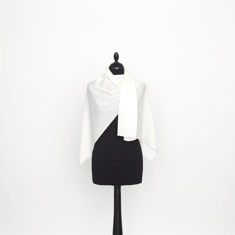 T23B04526 | Stretch Silk Crepe - view 2