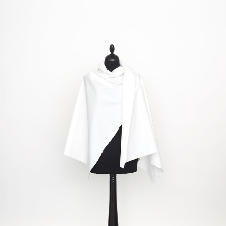T23B04528 | Papery Cotton Poplin - view 2