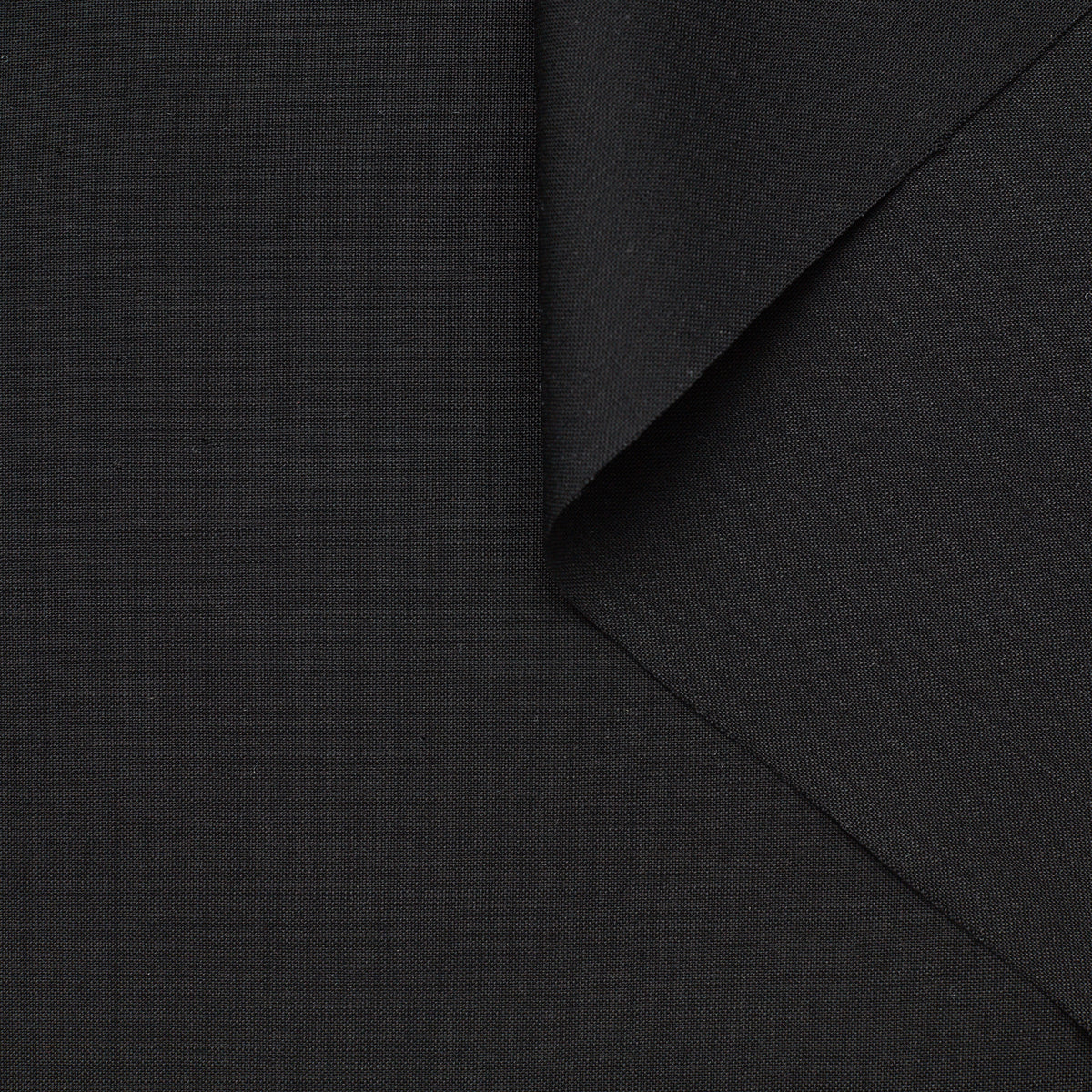 T23B04555 | Mohair & Wool Suiting