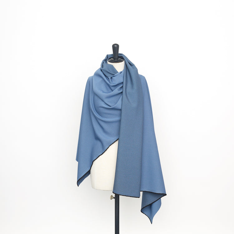 T23B04583 | Melange Fluid Gabardine - view 2