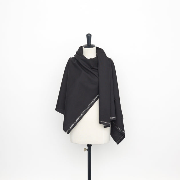 T23B04609 | Wool & Mohair Suiting