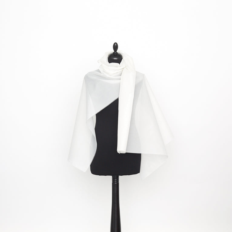 T23B04636 | Silk Organza Gauze - view 2