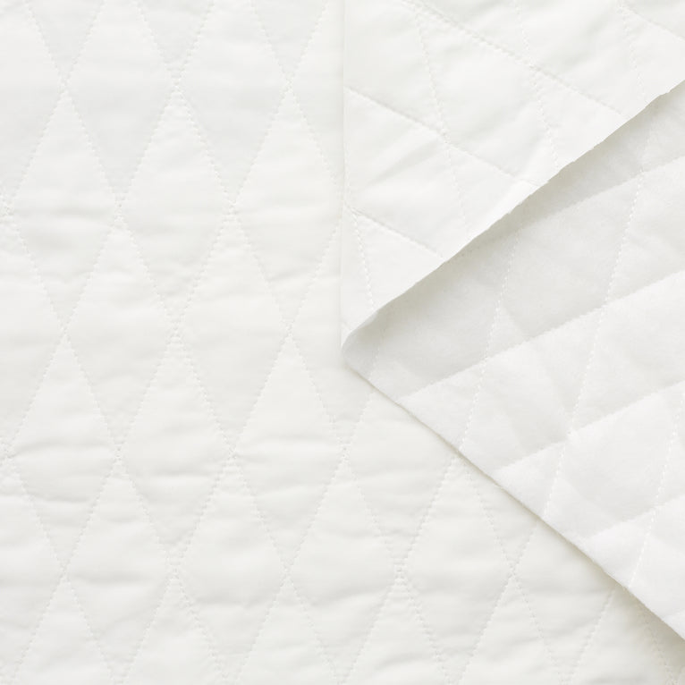 T23K04087 | WR Diamond Quilted - view 1