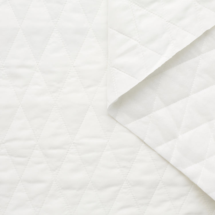 T23K04087 | WR Diamond Quilted - view 1