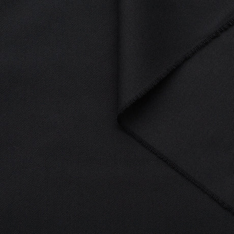 T23K04139 | WR Fluid Twill Suiting