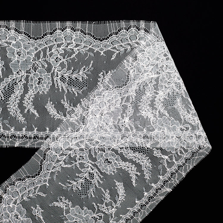 T23M04327 | Floral Band Lace 18cm - view 1
