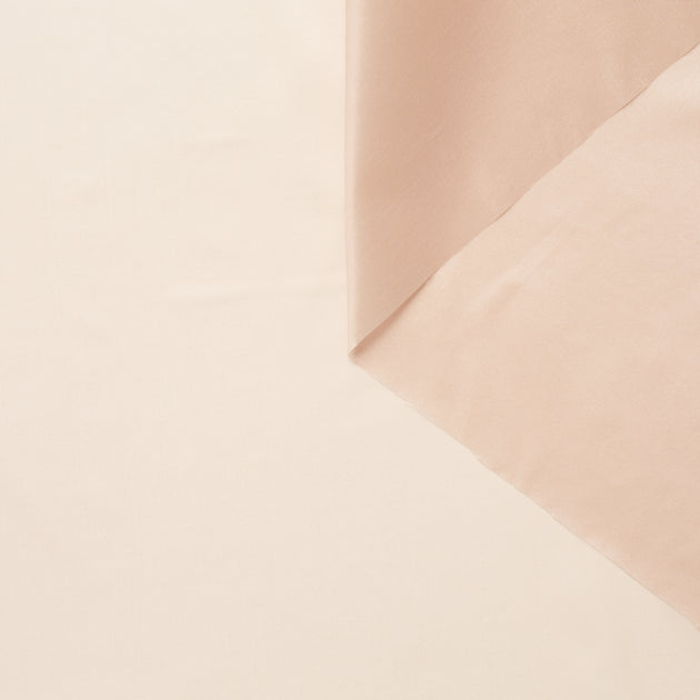 T23M04349 | Light Shiny Parachute