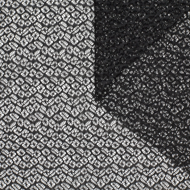 T23M04361 | Small Circles Nylon Lace