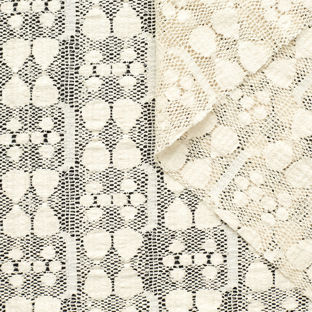 T23M04362 | Textured Geometric Cotton Lace