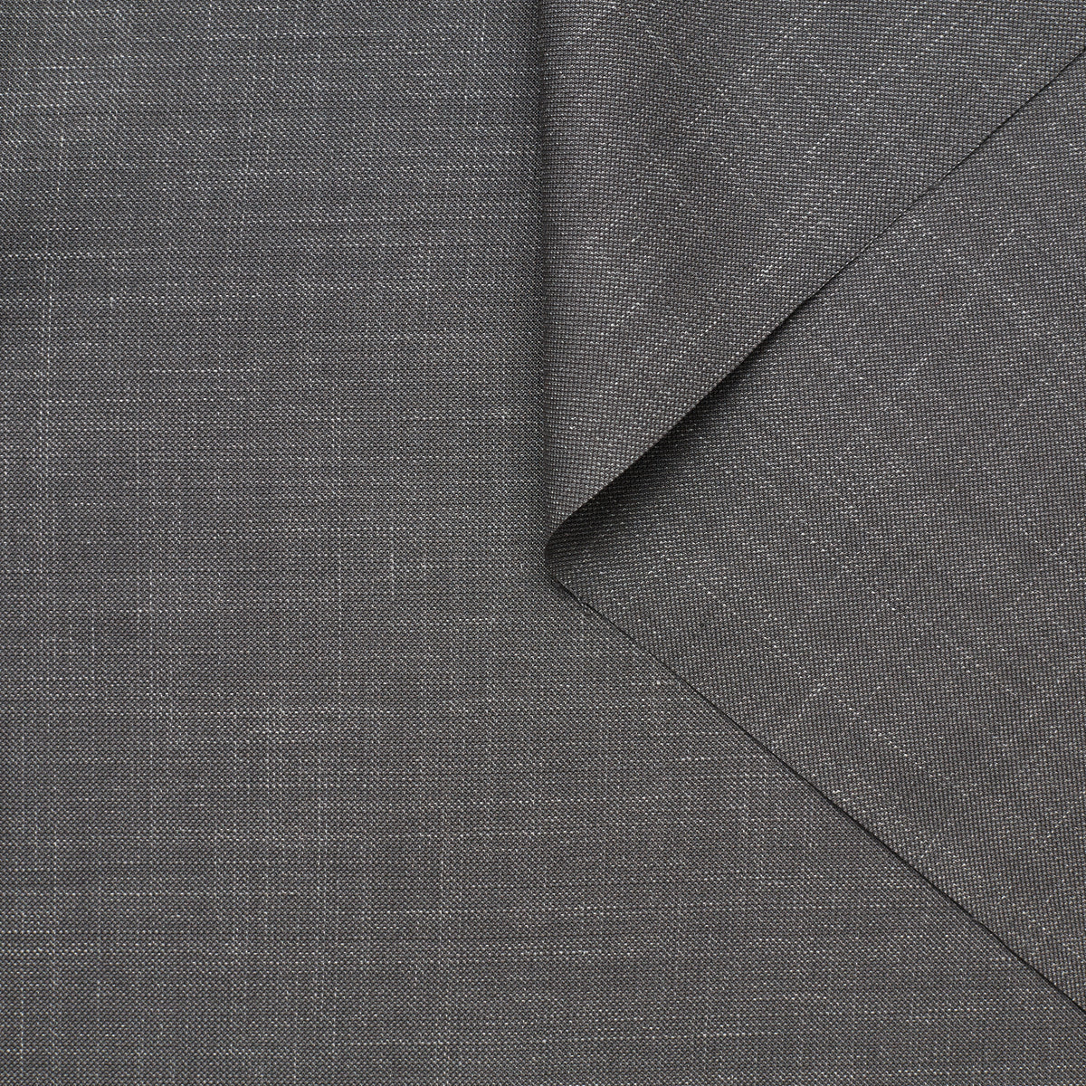 T23M04370 | Wool, Silk & Mohair Suiting