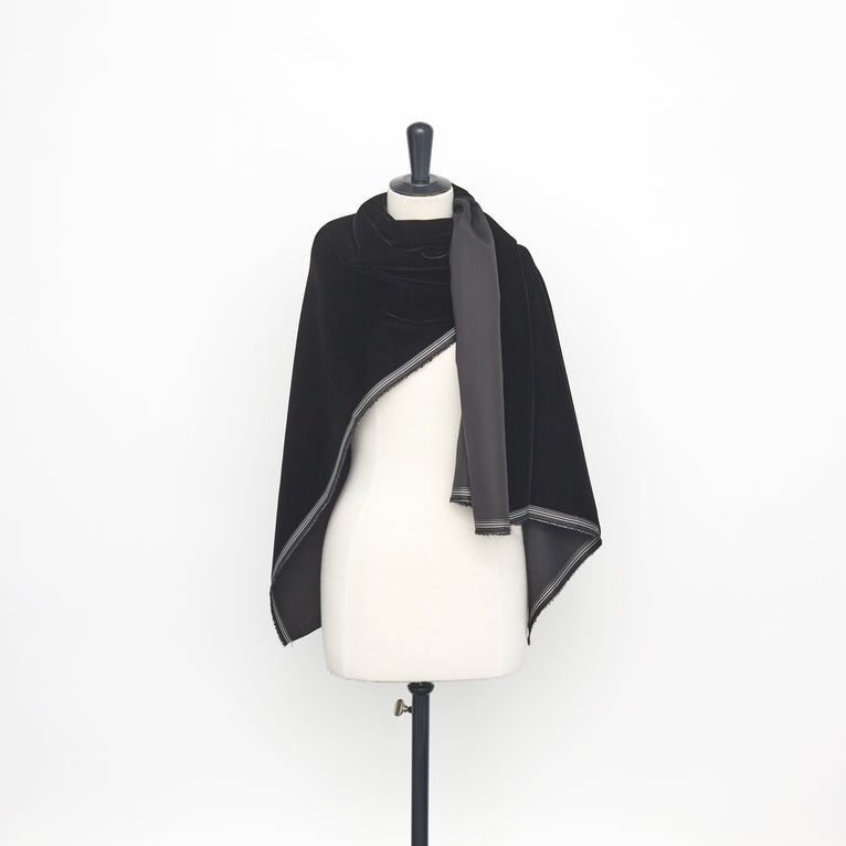 T23M04401 | Viscose &amp; Cupro Velvet - view 2