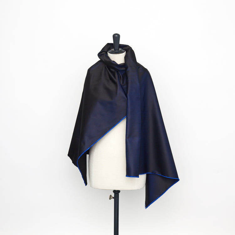 T23M04437 | Double Face Silk Satin Duchess - view 2