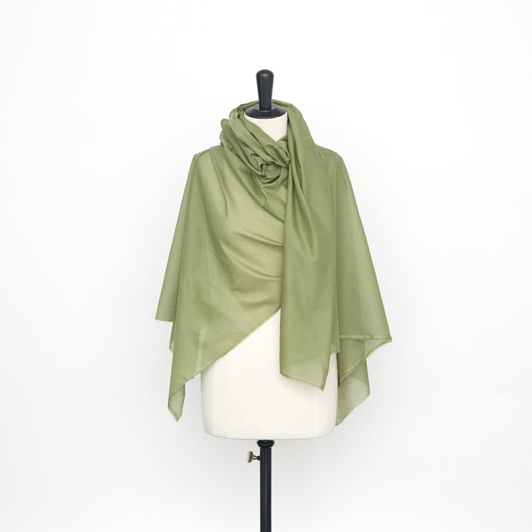 T23M04467 | Cotton Batiste - view 3